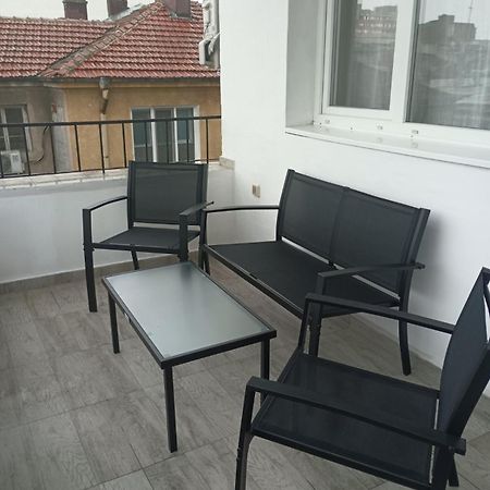 Yanakiev'S Central Apartment Burgas Ngoại thất bức ảnh