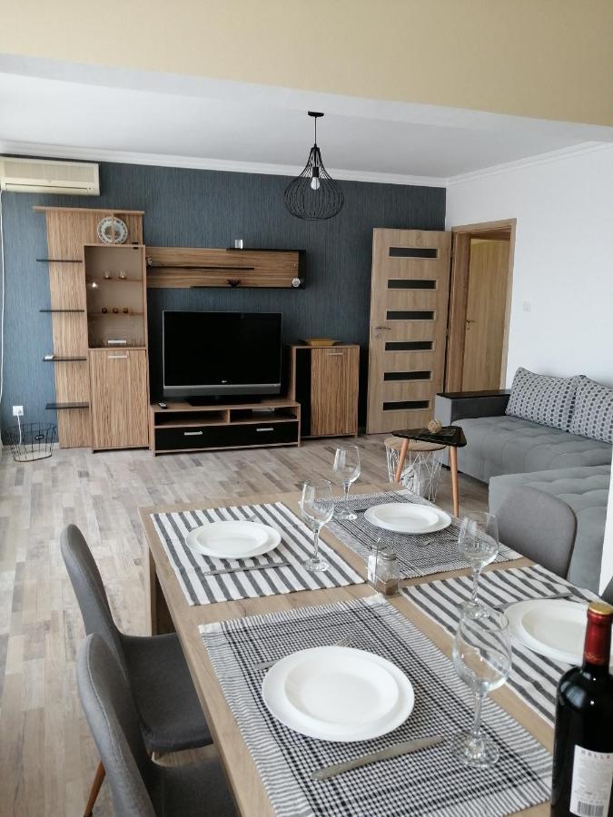 Yanakiev'S Central Apartment Burgas Ngoại thất bức ảnh