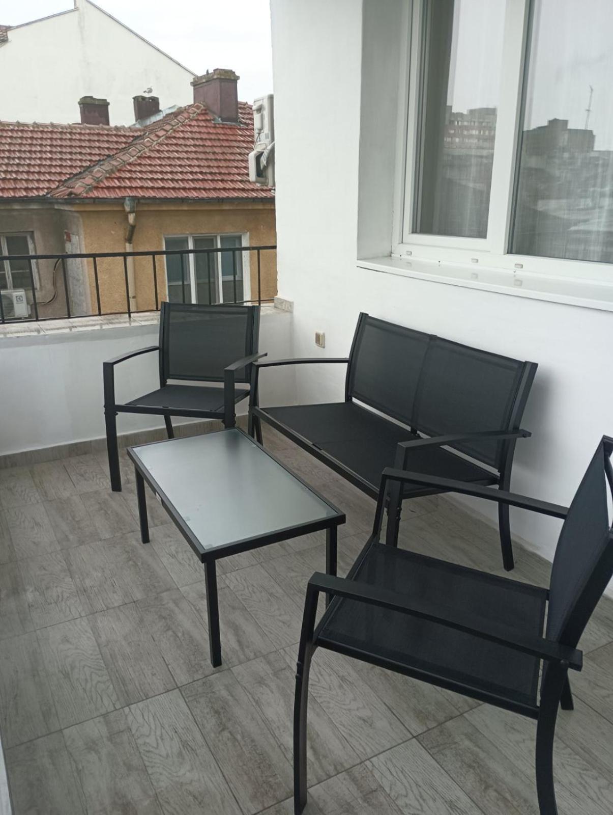 Yanakiev'S Central Apartment Burgas Ngoại thất bức ảnh